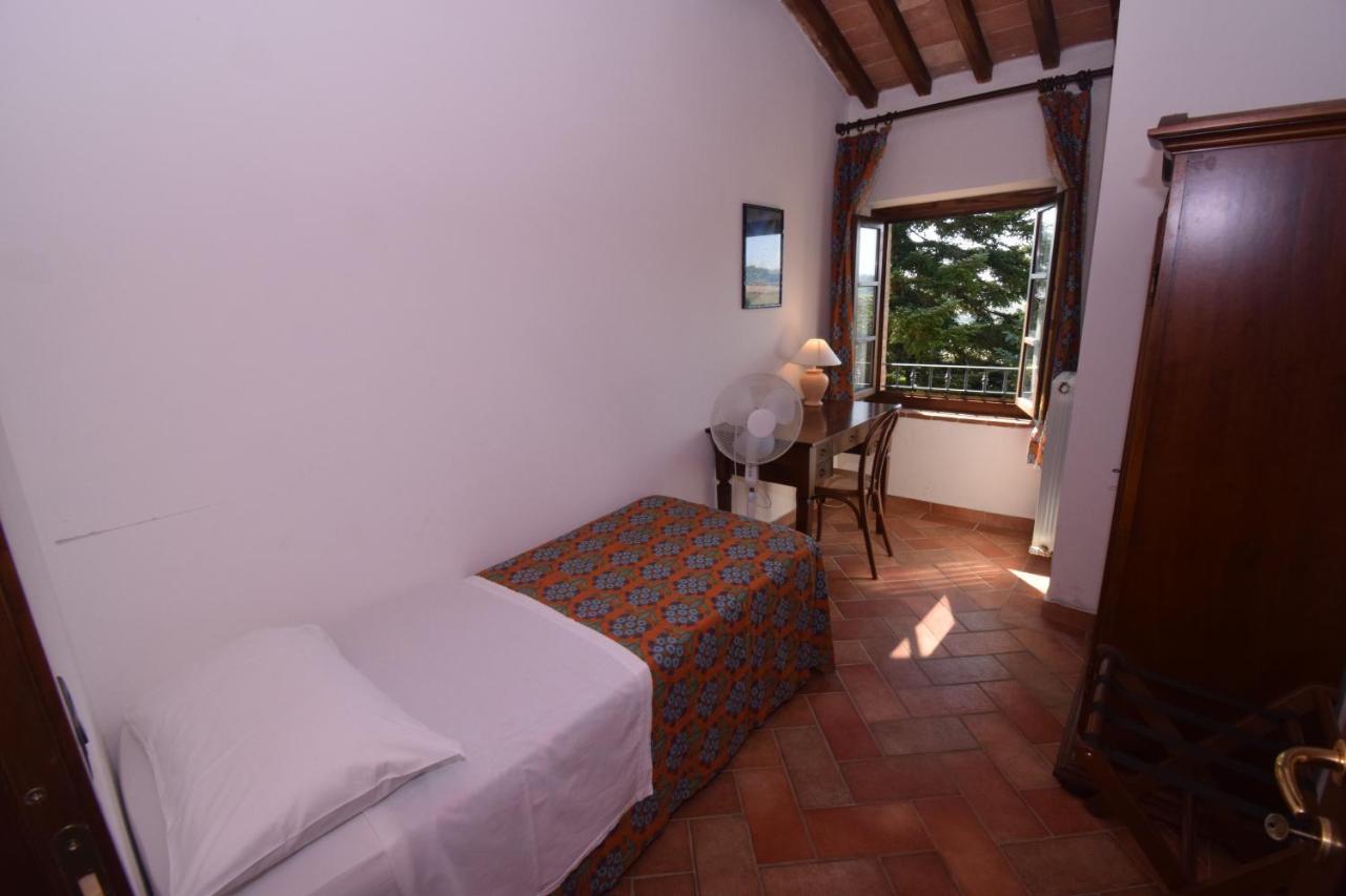 Le Rocche Di Valiano Aparthotel Bagian luar foto