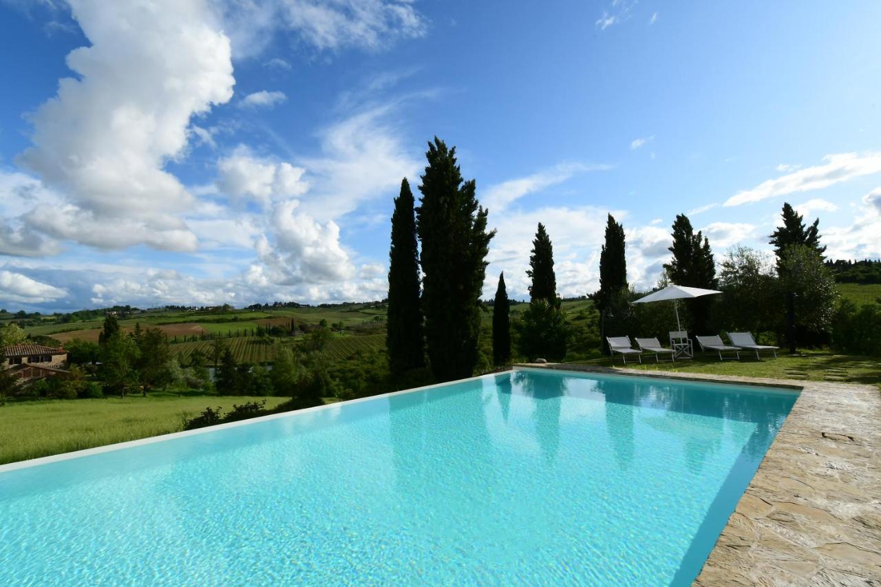 Le Rocche Di Valiano Aparthotel Bagian luar foto