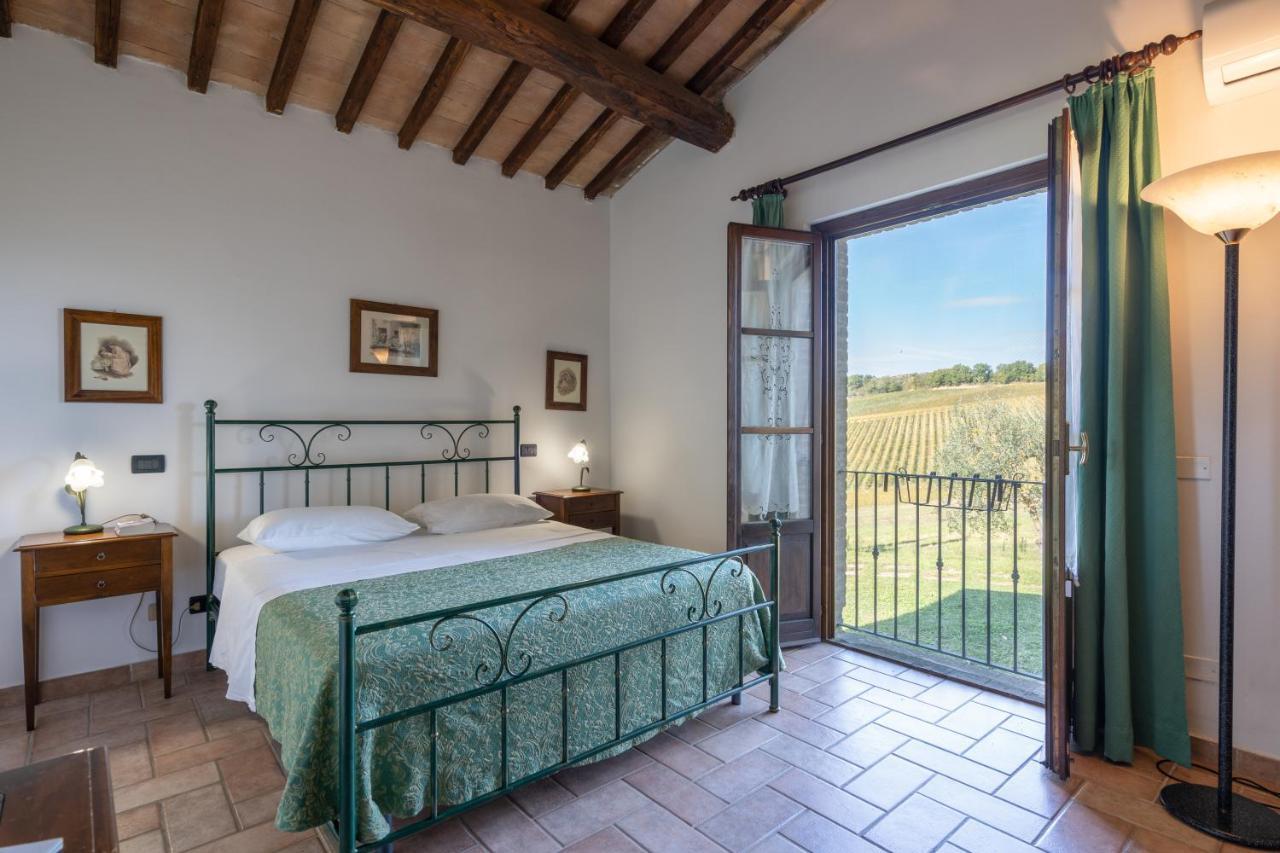 Le Rocche Di Valiano Aparthotel Bagian luar foto