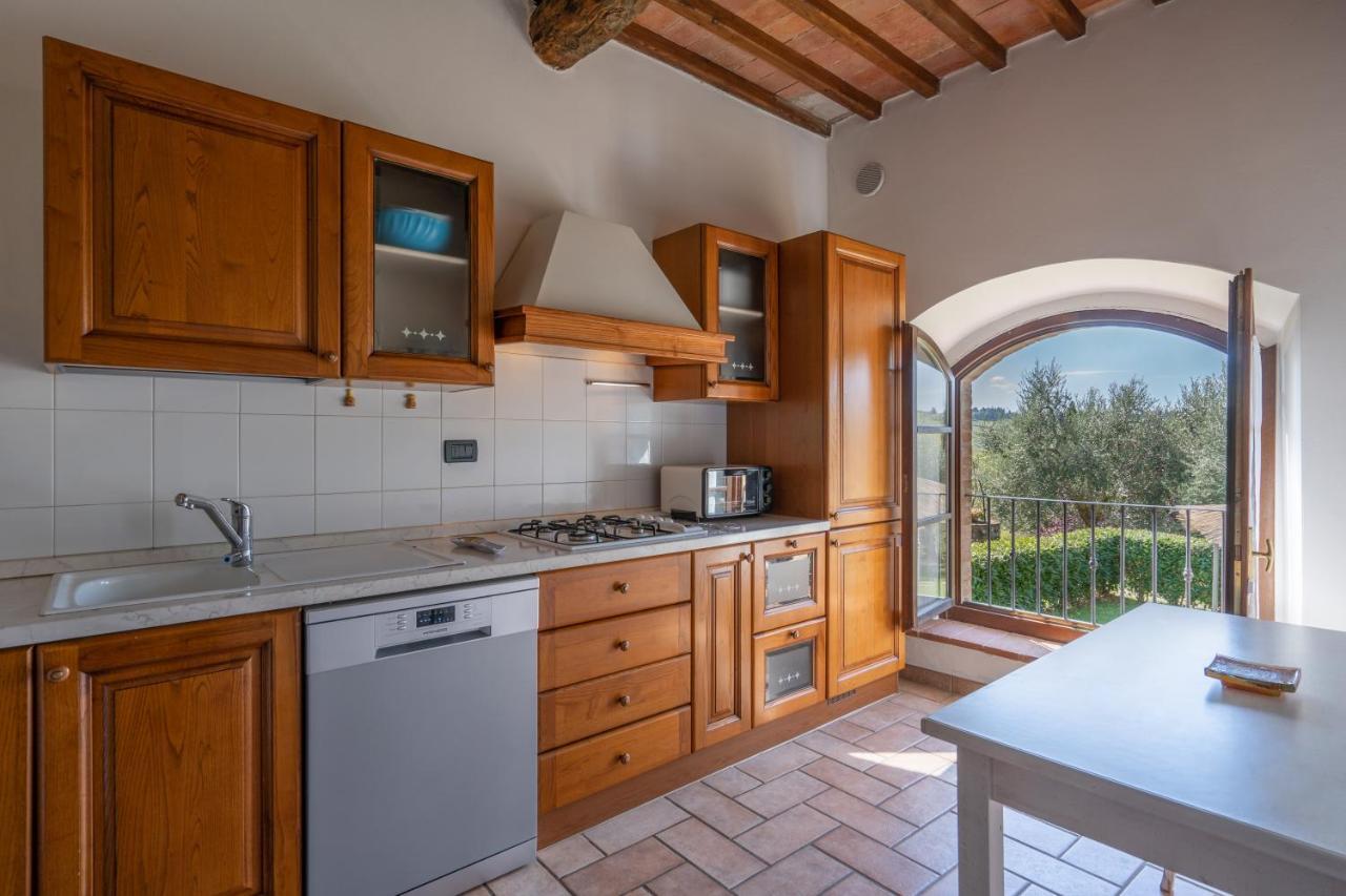 Le Rocche Di Valiano Aparthotel Bagian luar foto